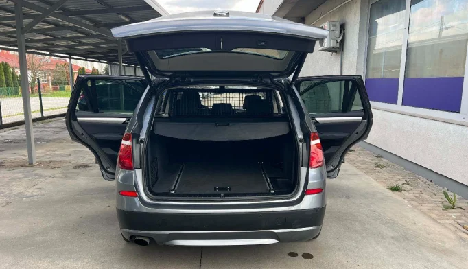 BMW X3  - 2011