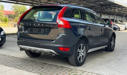 Volvo XC60  - 2010