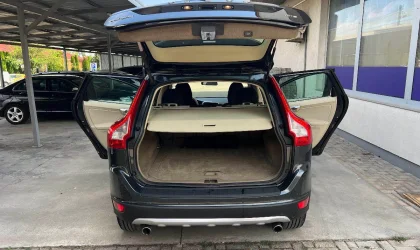 Volvo XC60  - 2010