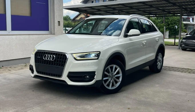 Audi Q3   - 2013