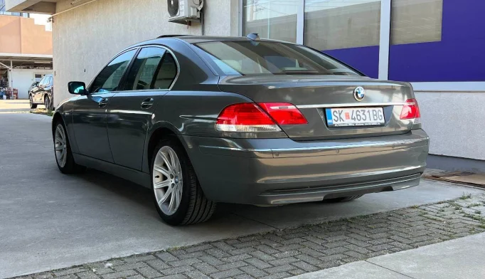BMW 7 Series  - 2008