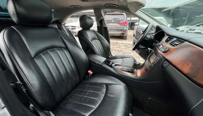 Mercedes-Benz CLS-Class  - 2007