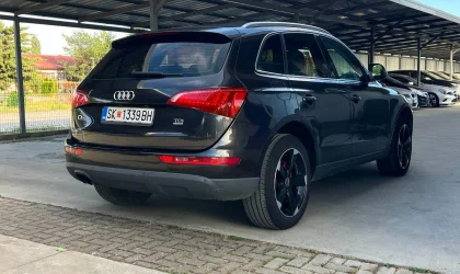 Audi Q5  - 2010
