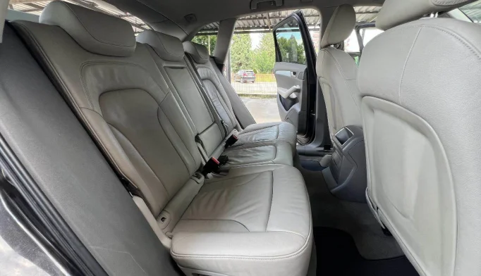 Audi Q5  - 2010