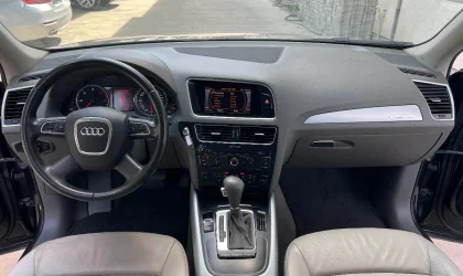 Audi Q5  - 2010