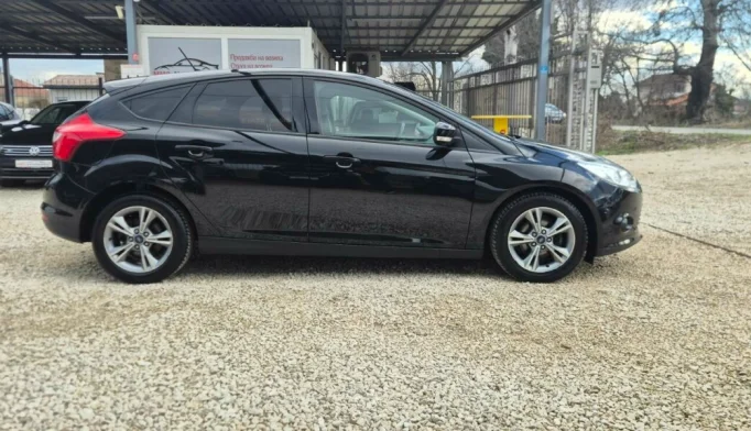 Ford Focus  - 2013