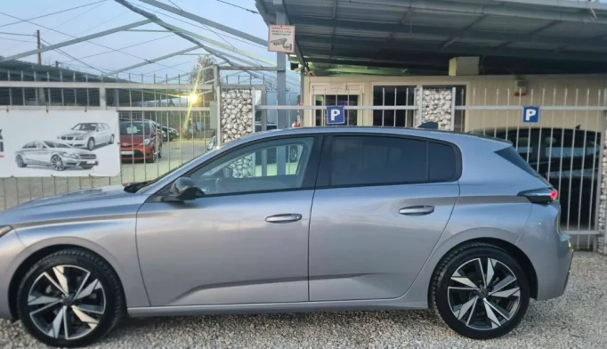 Peugeot 308  - 2023