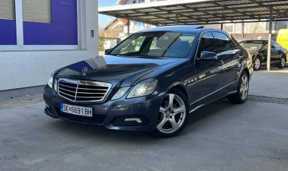 Mercedes-Benz E-Class  - 2009