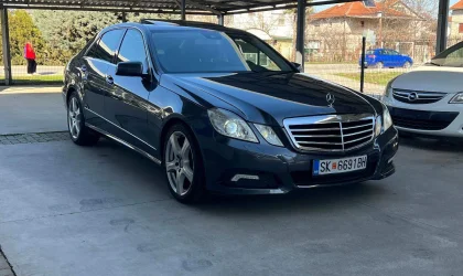 Mercedes-Benz E-Class  - 2009