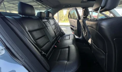 Mercedes-Benz E-Class  - 2009