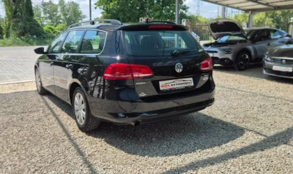 Volkswagen Passat  - 2013