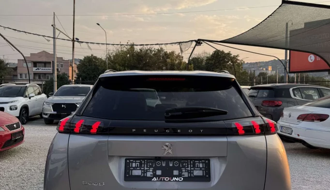 Peugeot 2008  - 2021