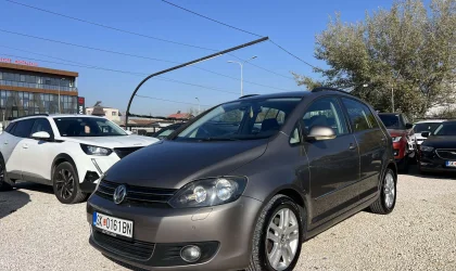 Volkswagen Golf  - 2009