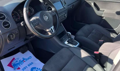 Volkswagen Golf  - 2009