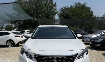 Peugeot 3008  - 2020