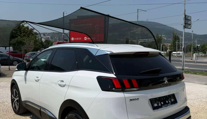 Peugeot 3008  - 2020