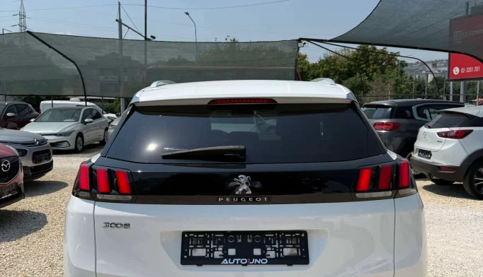Peugeot 3008  - 2020