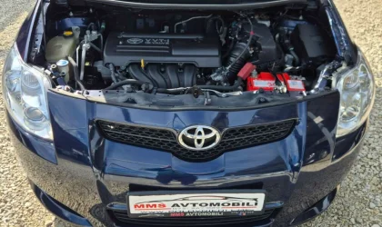 Toyota Auris  - 2008