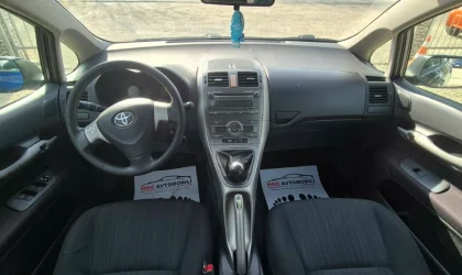 Toyota Auris  - 2008
