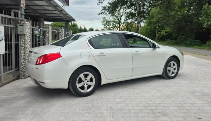 Peugeot 508  - 2011