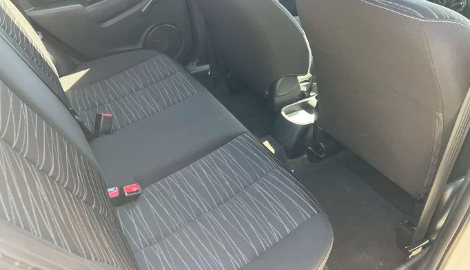 Mazda 2  - 2009