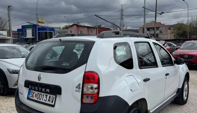 Dacia Duster  - 2015
