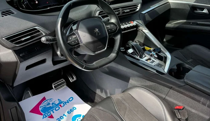 Peugeot 3008  - 2017
