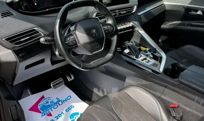 Peugeot 3008  - 2017