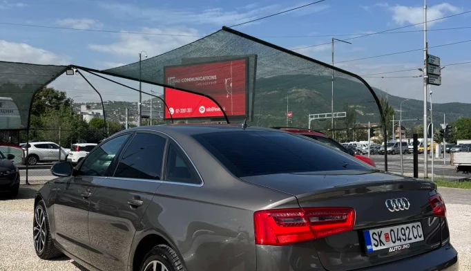 Audi A6  - 2011