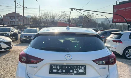 Mazda 3  - 2014