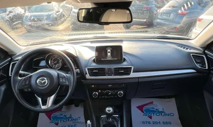 Mazda 3  - 2014