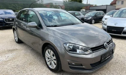 Volkswagen Golf  - 2013
