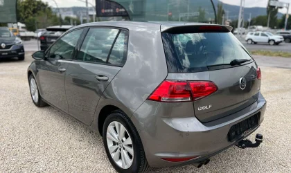 Volkswagen Golf  - 2013