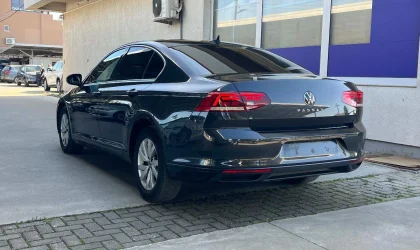 Volkswagen Passat  - 2021