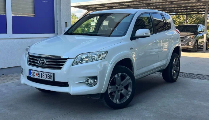 Toyota RAV4  - 2010
