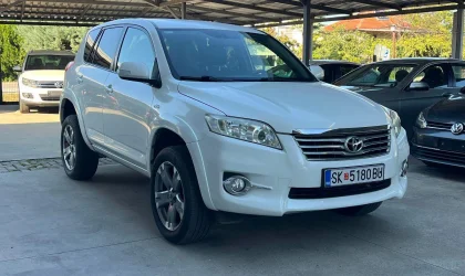 Toyota RAV4  - 2010