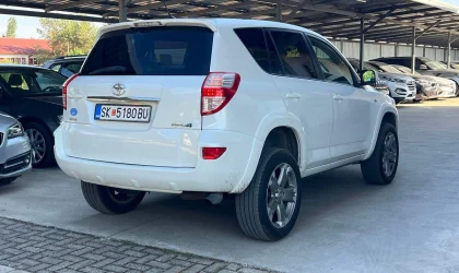 Toyota RAV4  - 2010
