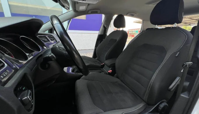 Volkswagen Golf 7  - 2012