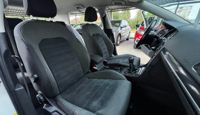 Volkswagen Golf 7  - 2012