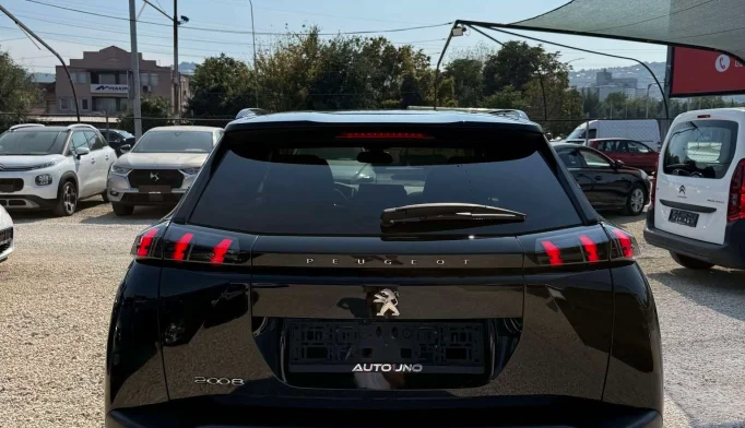 Peugeot 2008  - 2021