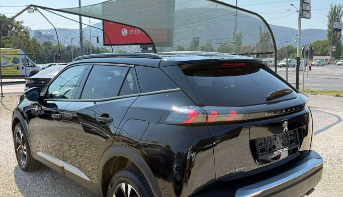 Peugeot 2008  - 2021