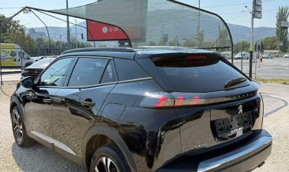 Peugeot 2008  - 2021