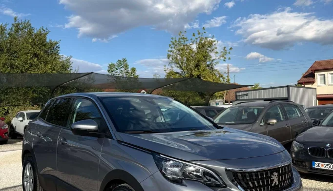 Peugeot 3008  - 2020