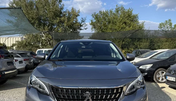 Peugeot 3008  - 2020