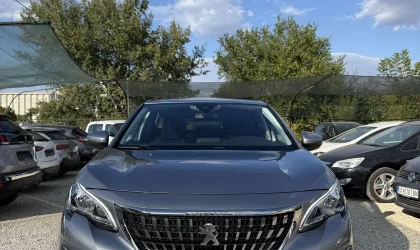 Peugeot 3008  - 2020