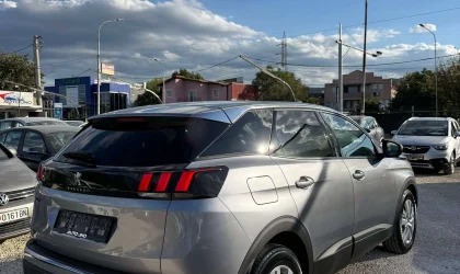 Peugeot 3008  - 2020