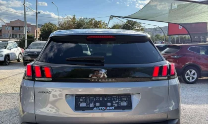 Peugeot 3008  - 2020