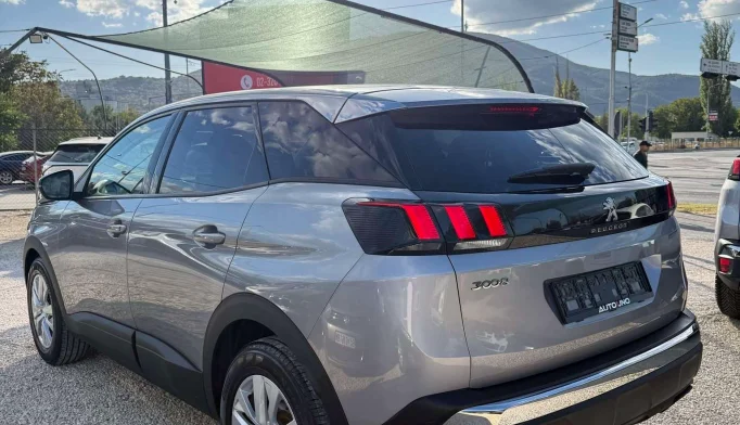 Peugeot 3008  - 2020