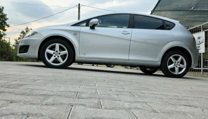 SEAT Leon  - 2012