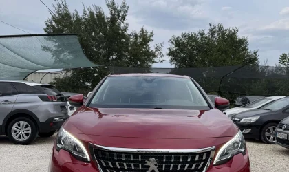 Peugeot 3008  - 2017